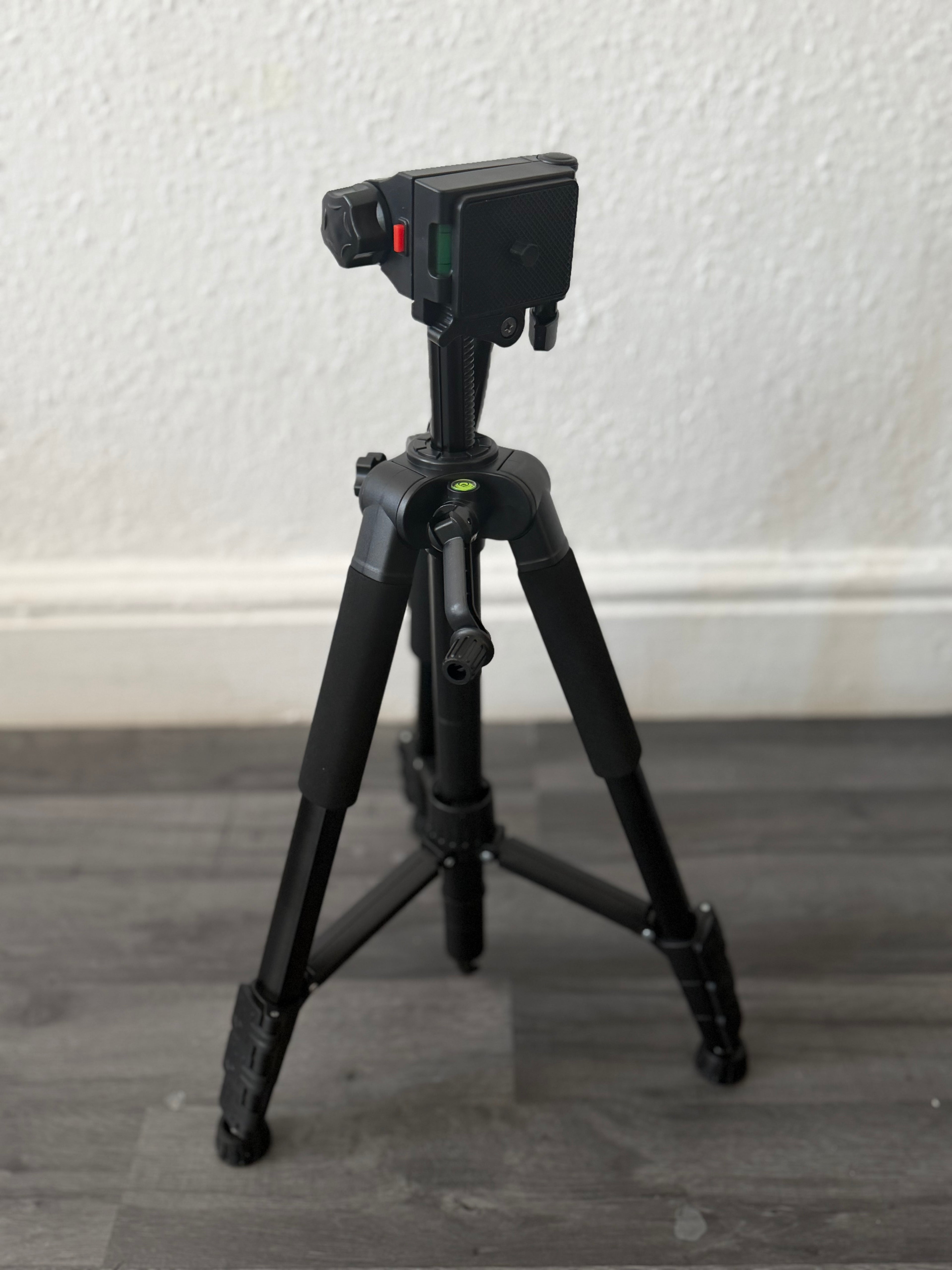 Camera Tripod w/ Pan/Tilt Head, Quick Release, Spirit Level, Adjustable Legs