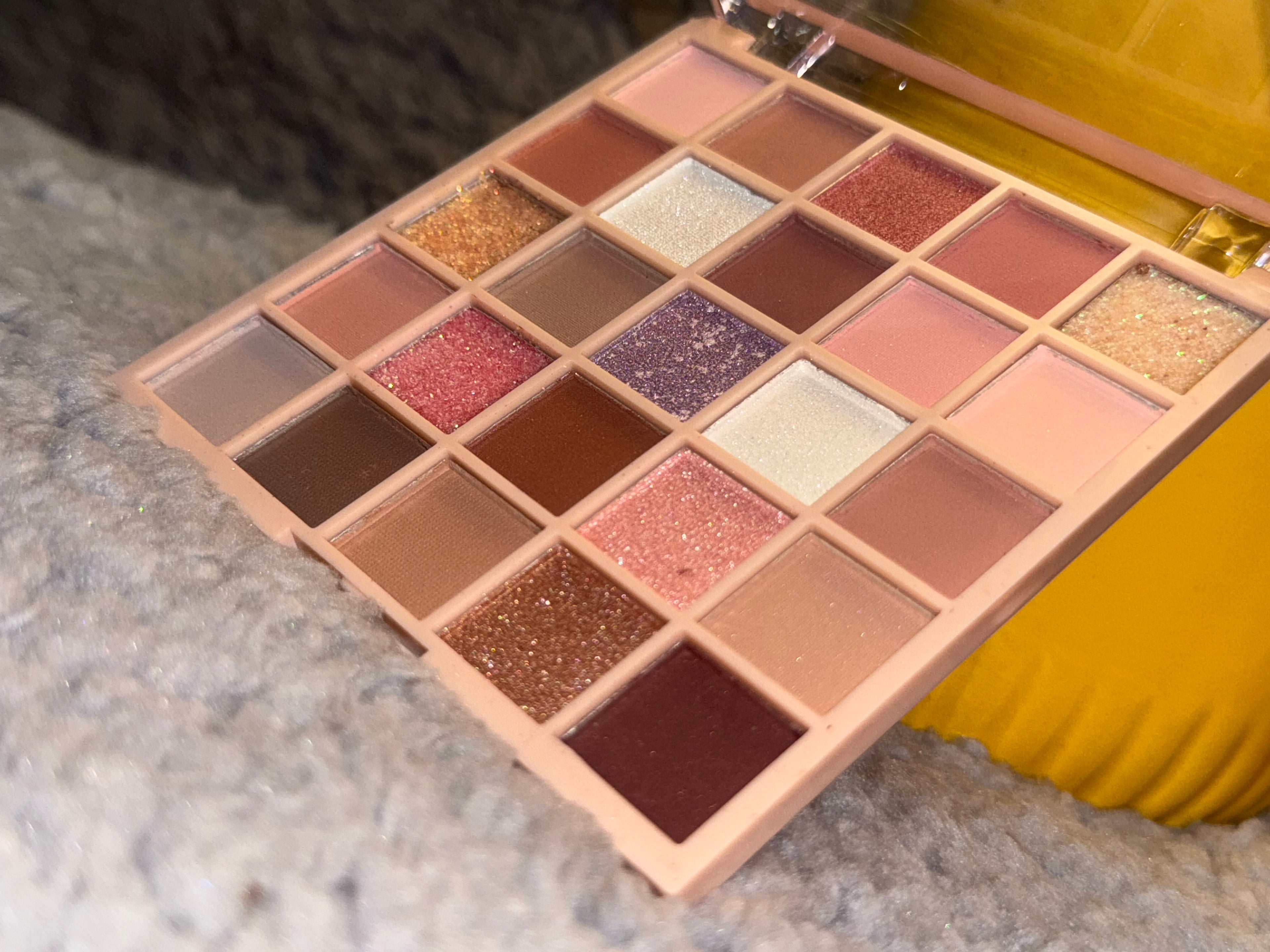 KAPEINE You Love Me Lucky Eyeshadow Palette – 25 Color Matte & Glitter Eyeshadow Palette