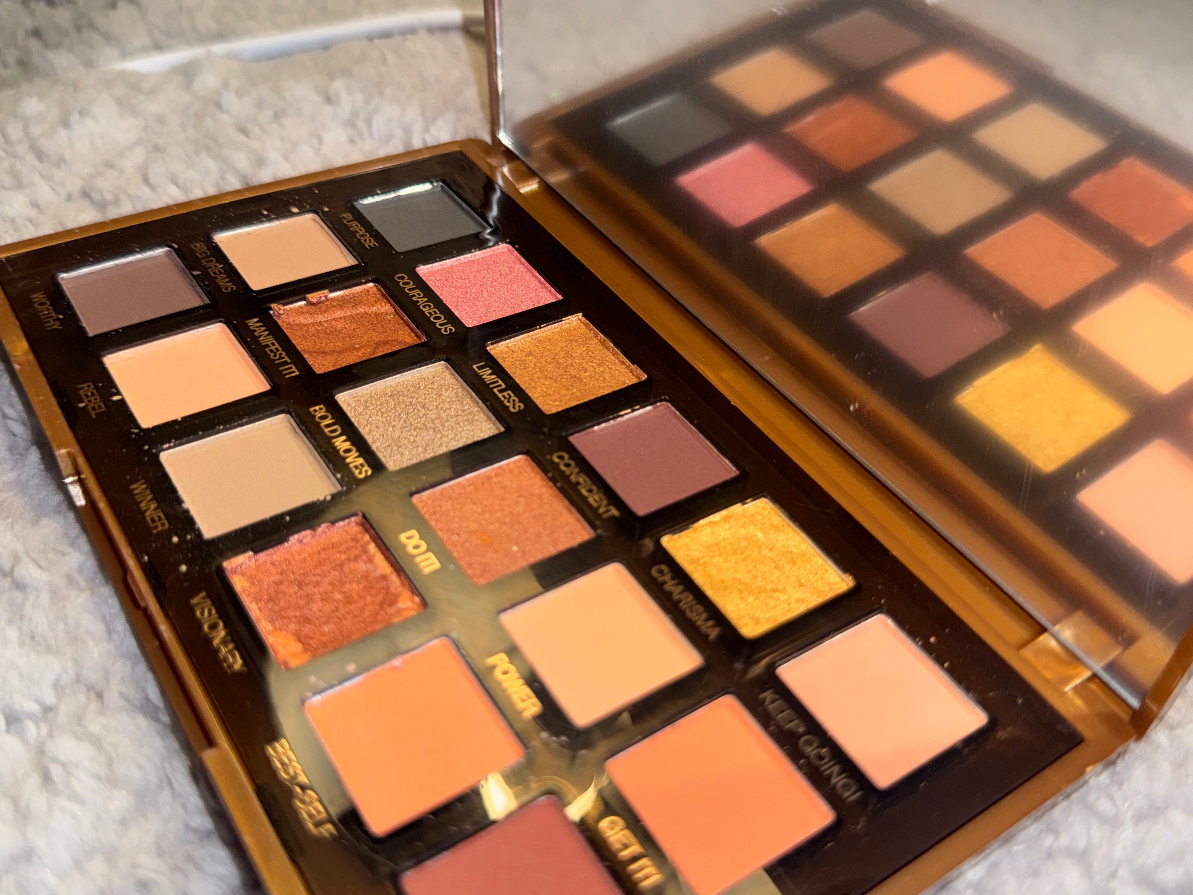 Empowered Eyeshadow Palette – 18 Color Professional Makeup Palette