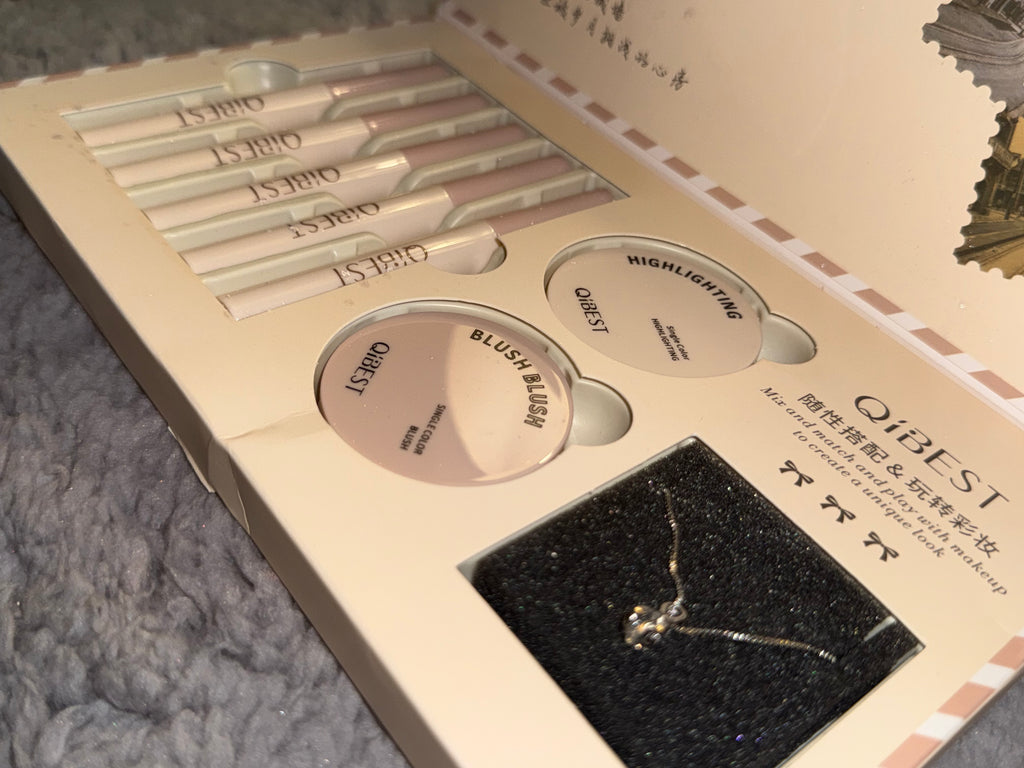 Vintage Postal Makeup Gift Set with Necklace – QiBest