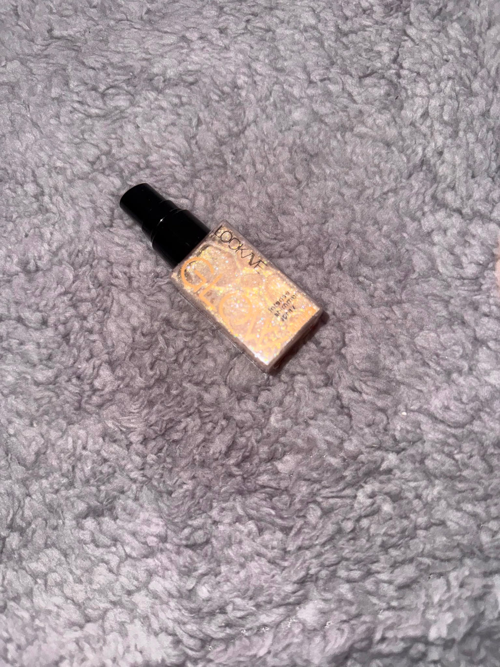 Look Me Glow Intense Shimmer Spray – Face & Body Highlighter Mist