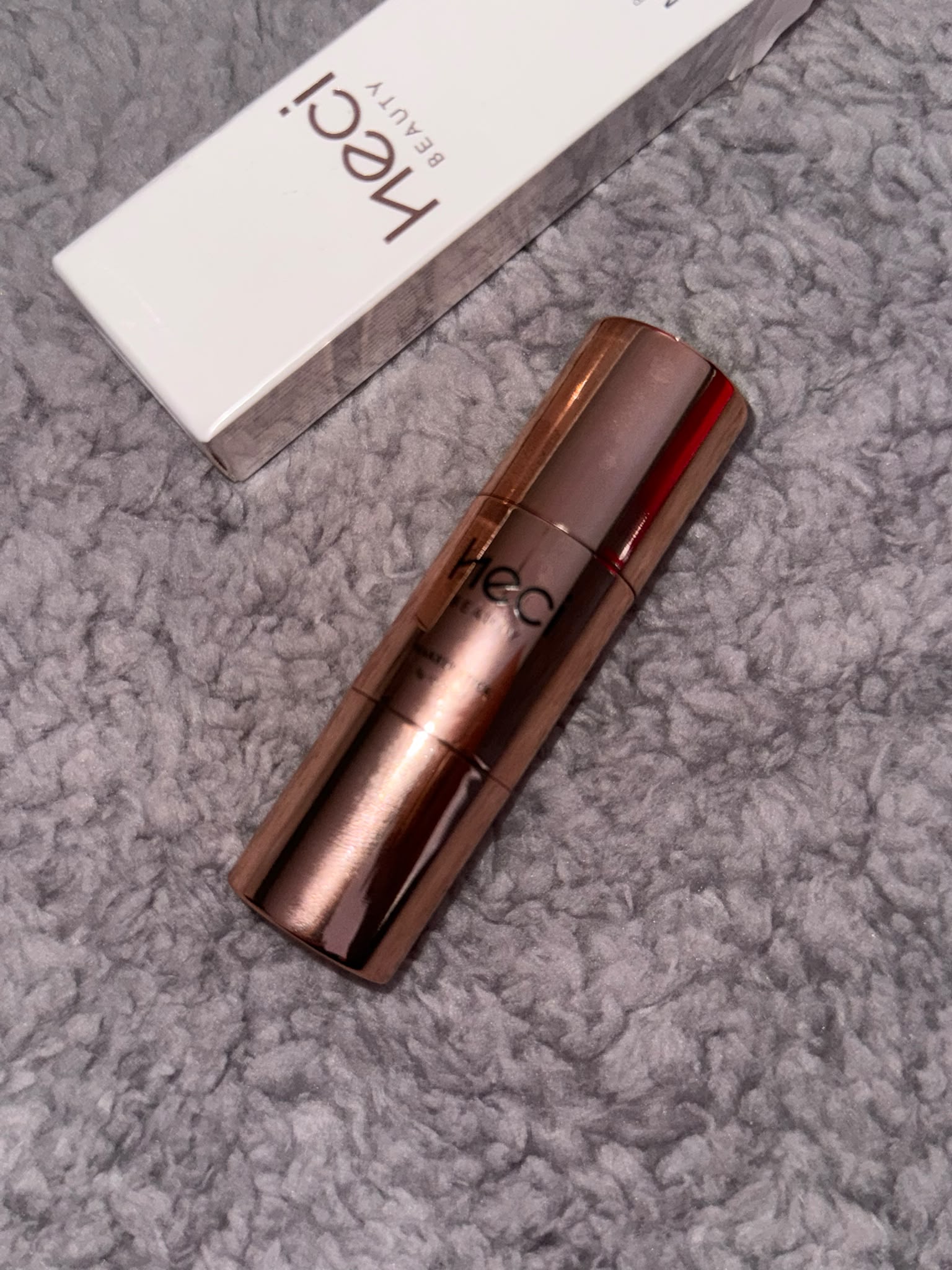 Heci Beauty Premium Matte Makeup Stick – Cream Foundation & Contour Stick 8g
