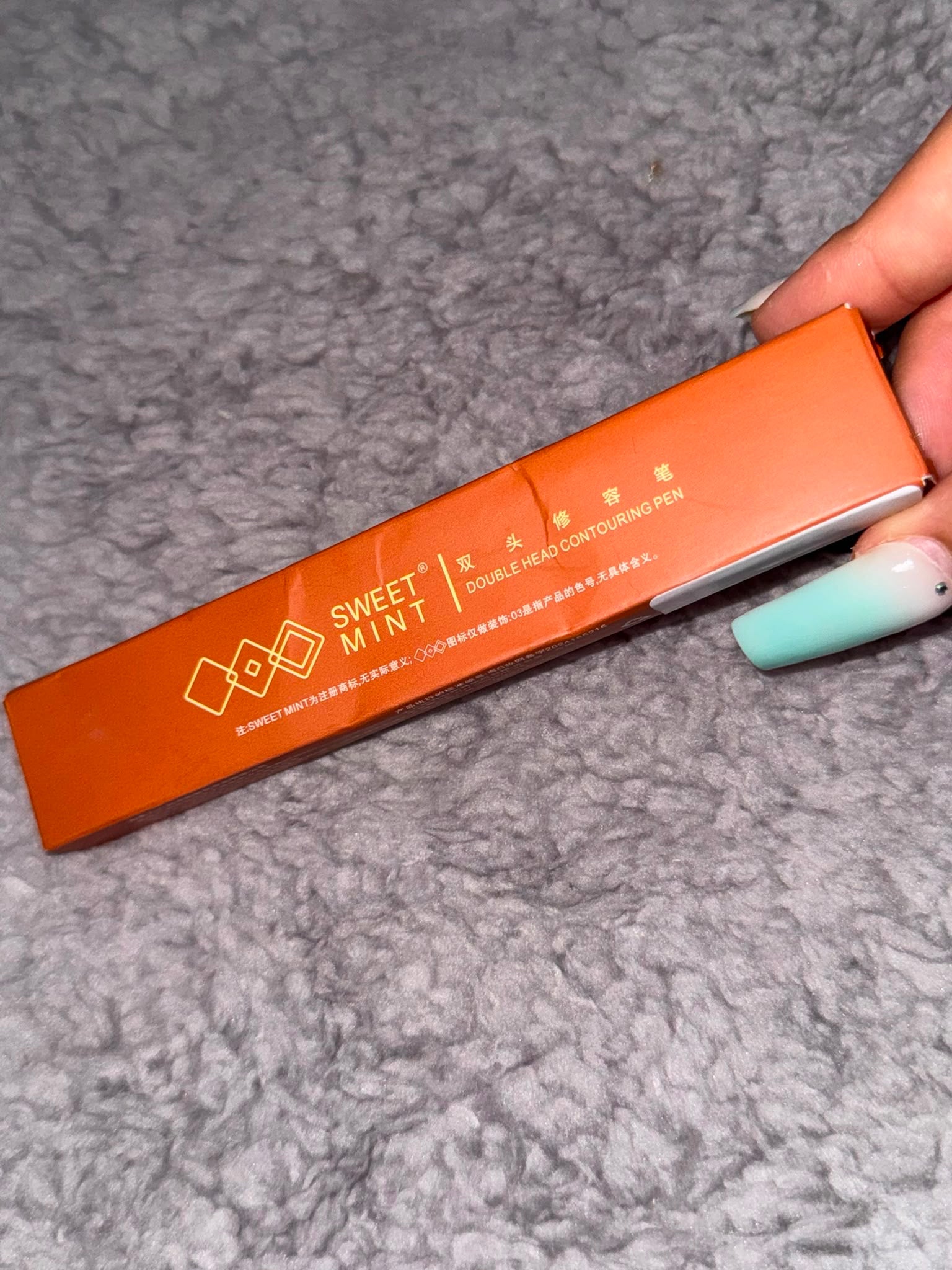 Sweet Mint Double Head Contouring Pen – Face Highlight & Contour Pencil
