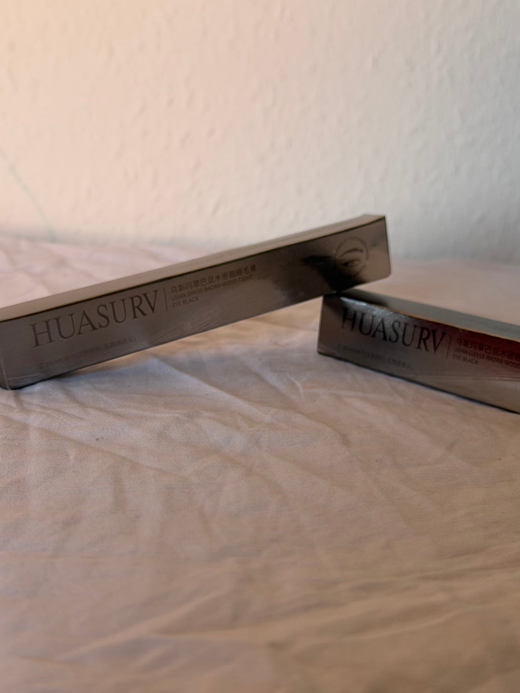 HUASURV Tight Eye Black Mascara – Black