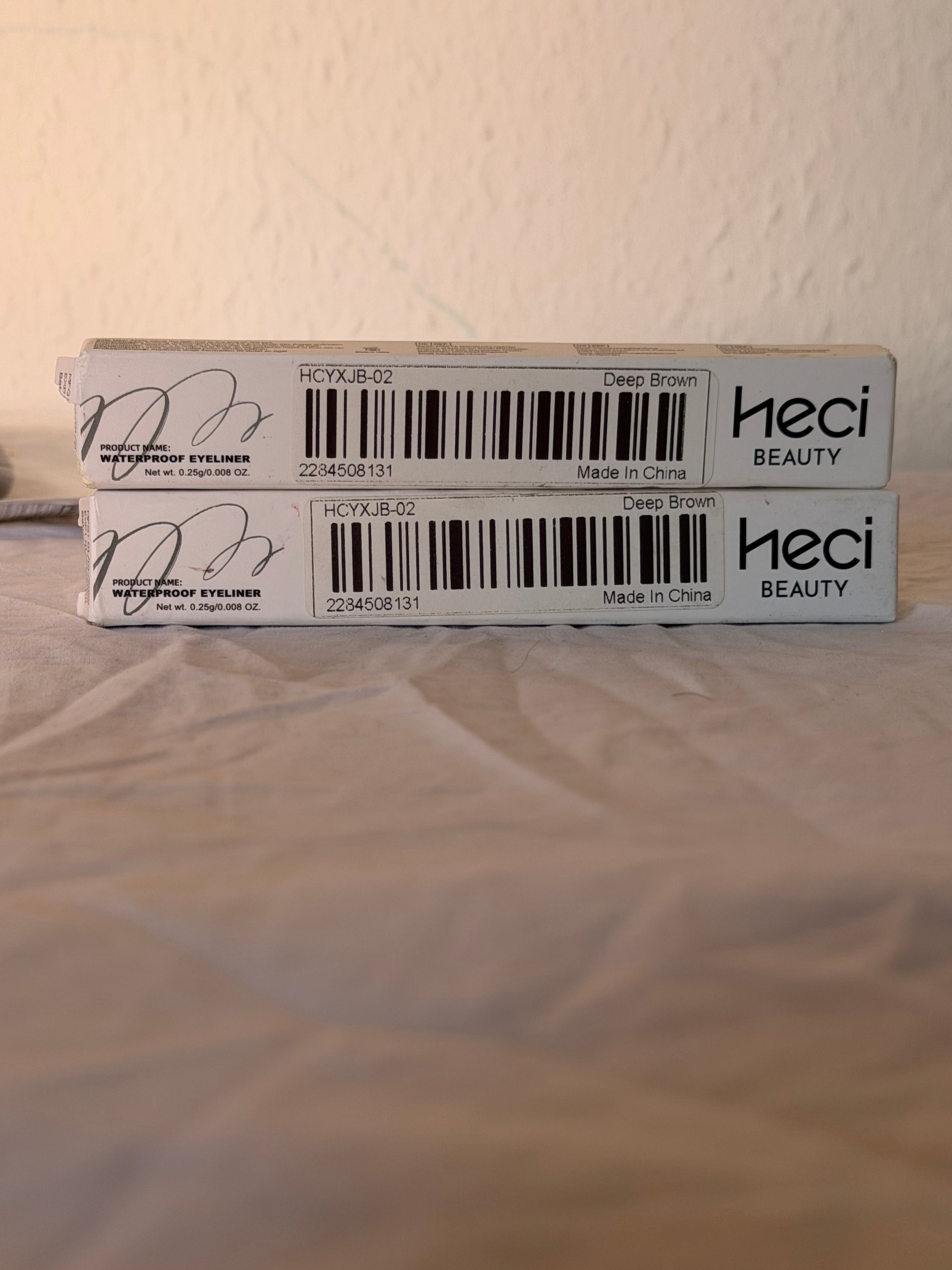 HECI Beauty Waterproof Eyeliner – Deep Brown 0.25g